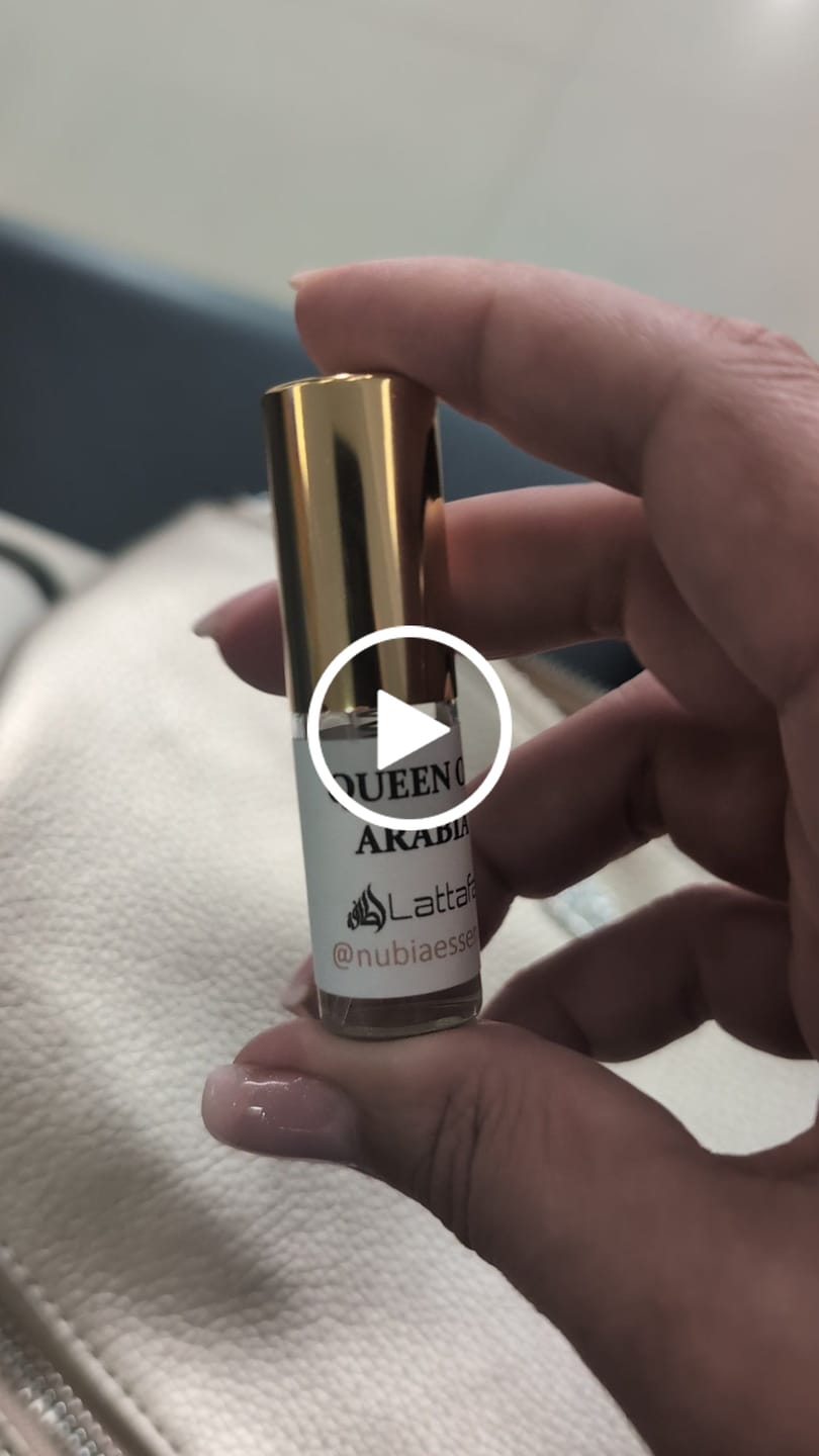Customer video review of DECANTE QUEEN OF ARABIA LATTAFA - 5ML