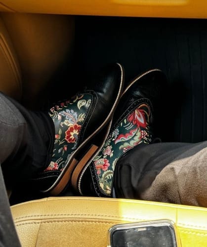 Customer photo review of Bageecha Oxford Brogues Men – Coal