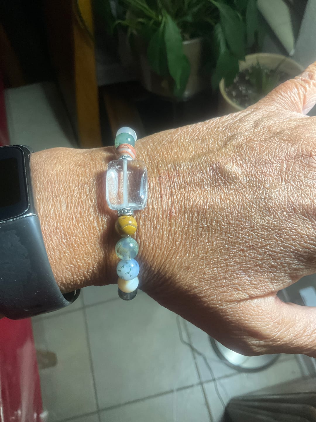 Customer photo review of Kiki Crystal DIY Beads Mystery Capsules – Collect, Match & Create Your Own Bracelet！✨