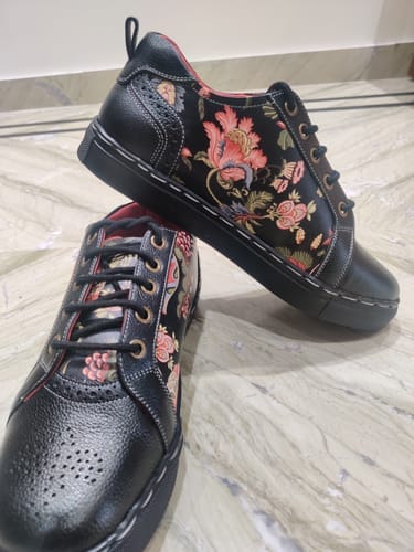 Customer photo review of Bageecha Core Sneaker – Coal