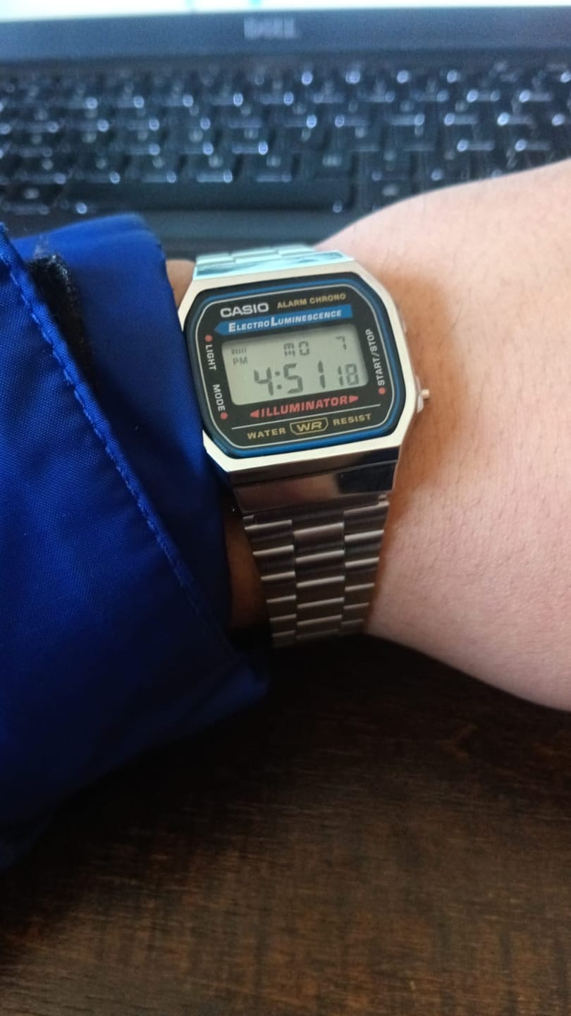 Customer photo review of Reloj Casio Vintage A168WA-1W Electroluminescence Plateado