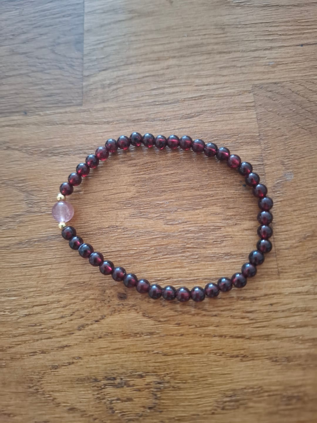 Customer photo review of Rubin Armband - Perlen geschliffen