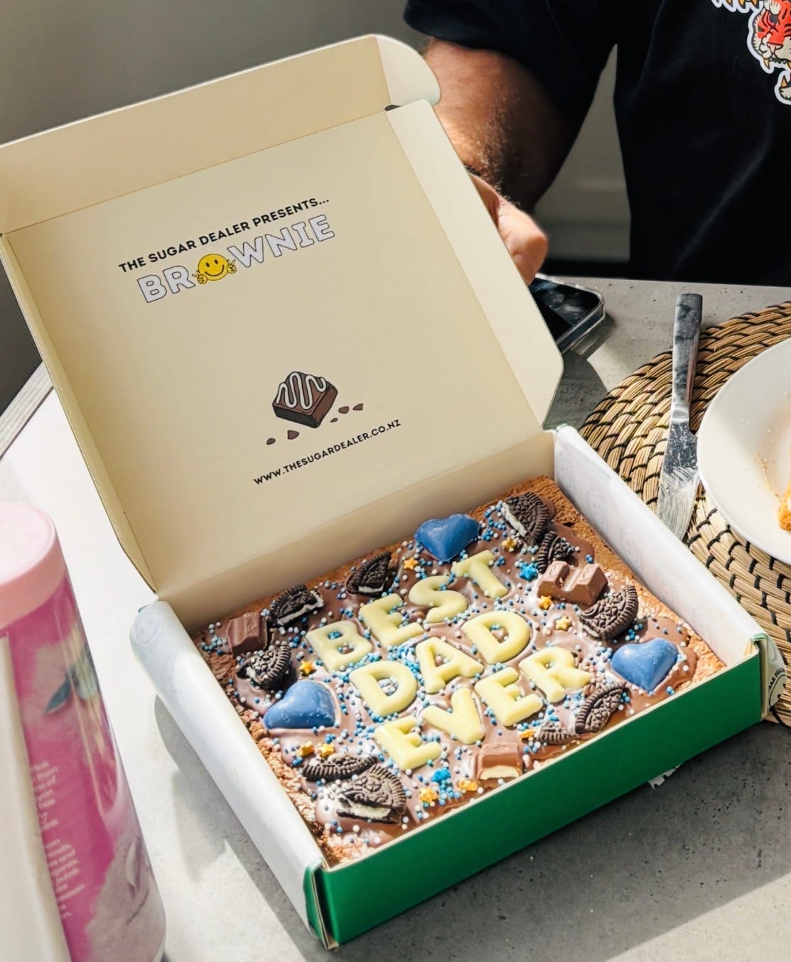 Customer photo review of Custom message fathers day brownie
