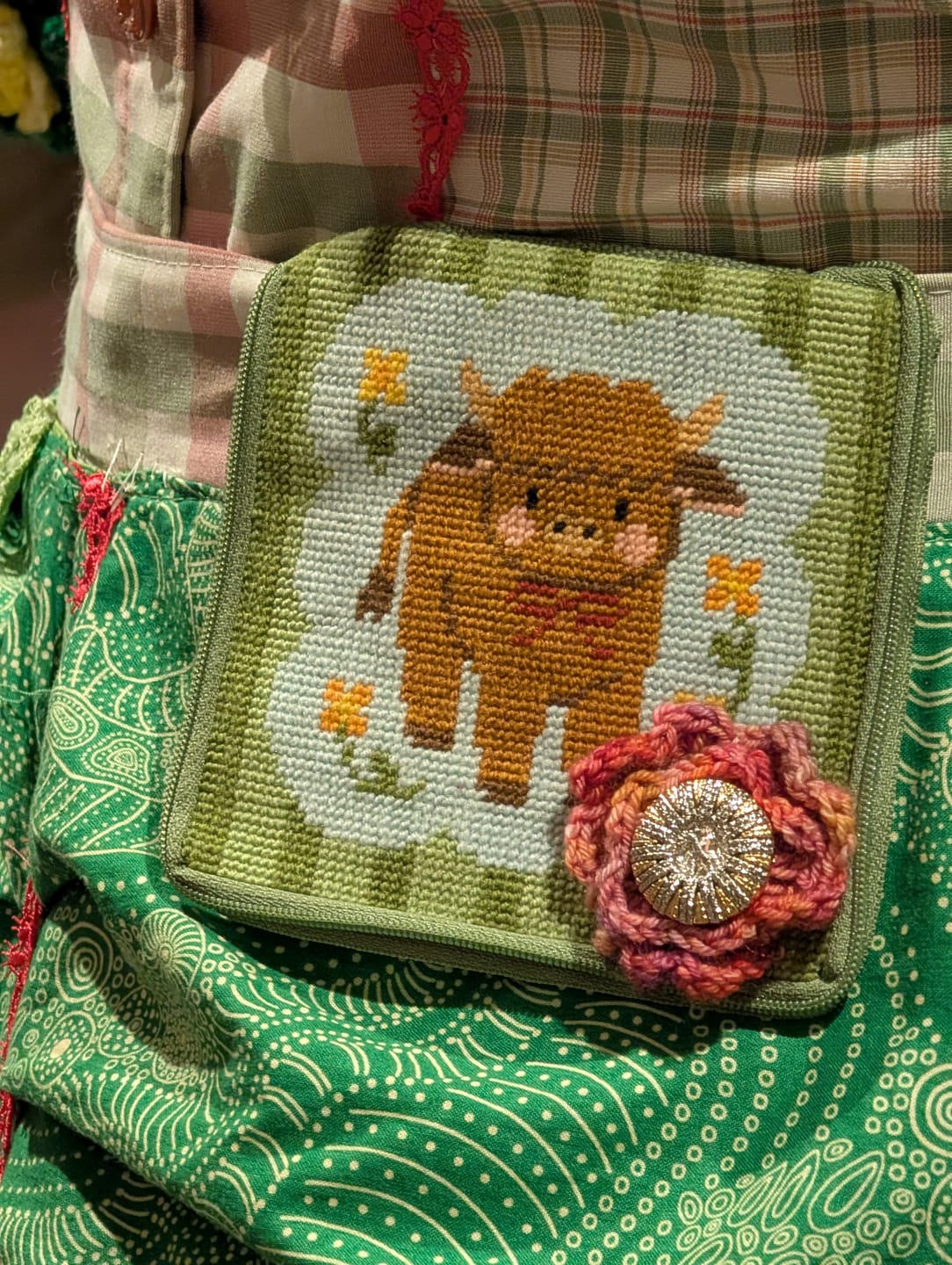 Customer photo review of HIGHLAND COW - Needlepoint Pouch Kit