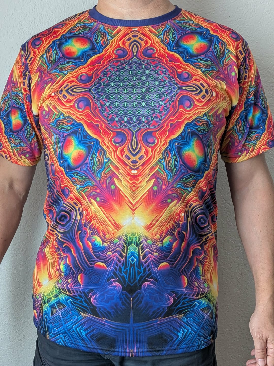 Customer photo review of "DMsTar" PREMIUM TEE