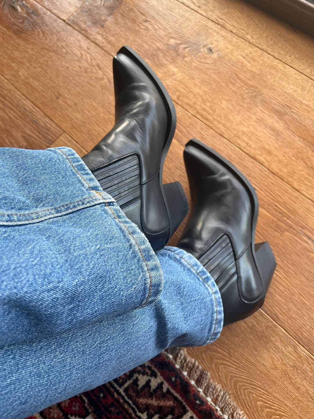Customer photo review of BOTIN VENDOME NEGRO 5262