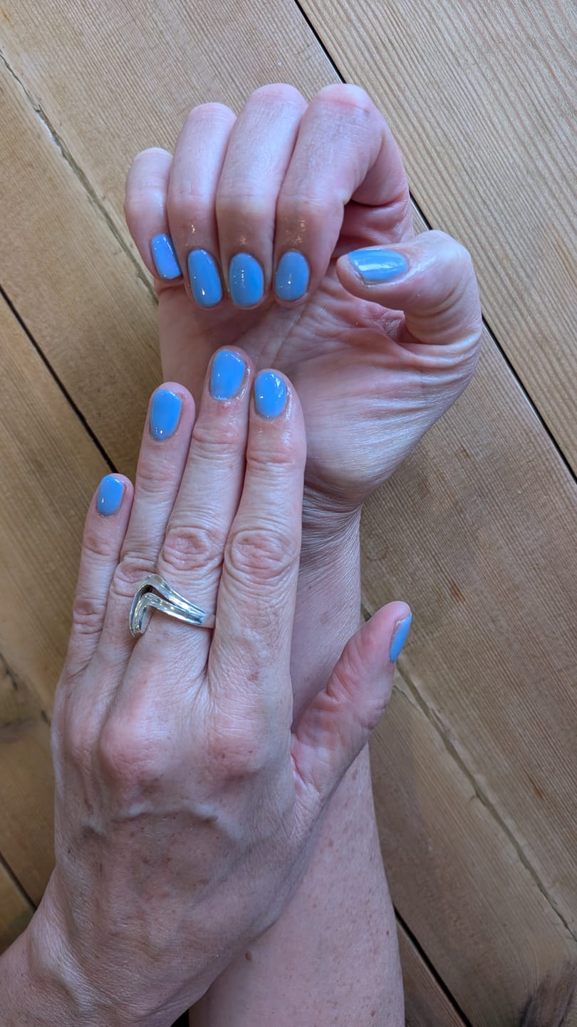 Customer photo review of Semilac 952 Frosty Glaze UV Gel Polish