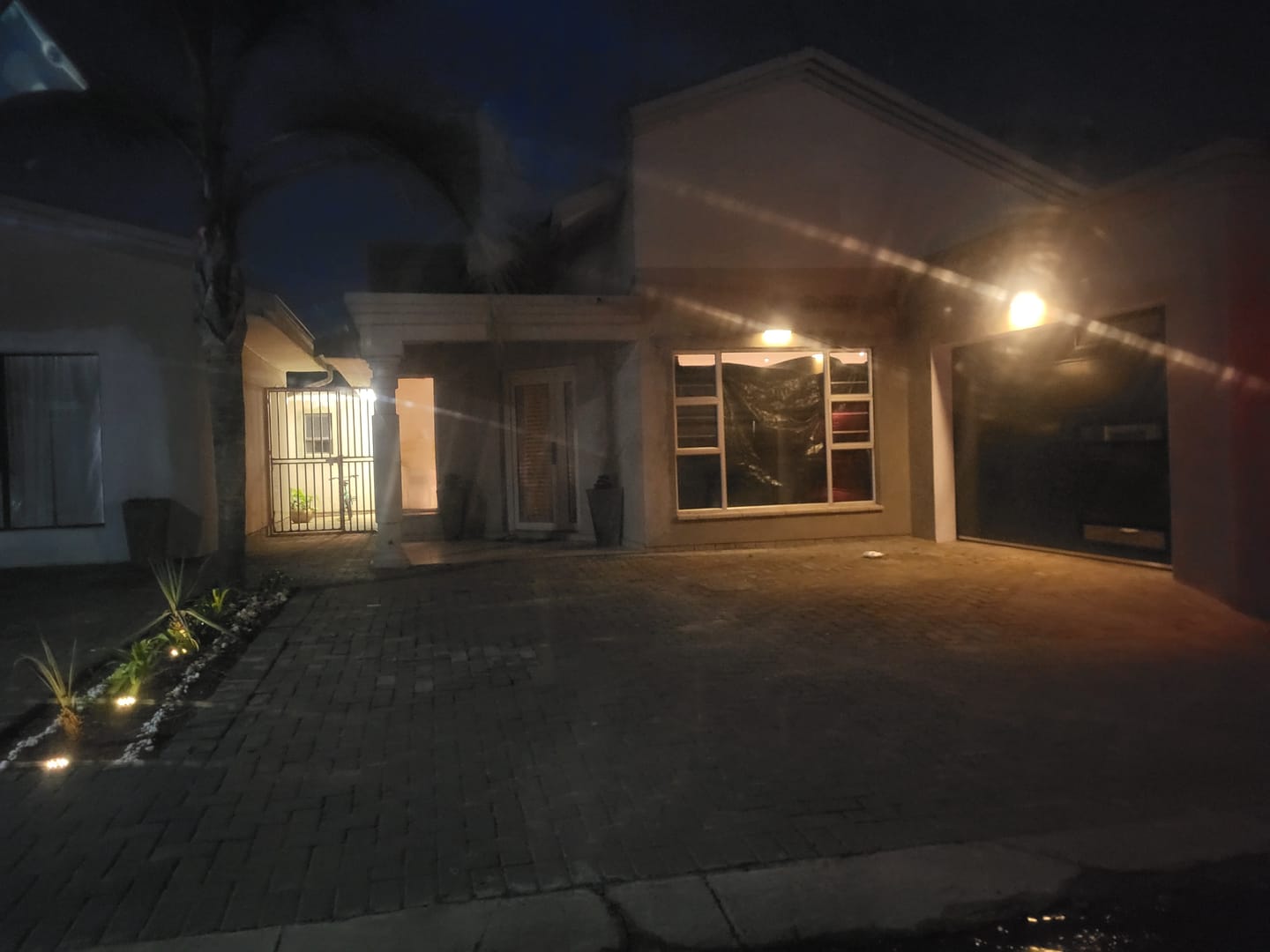 Customer photo review of Solar Wall Light with Motion Sensor