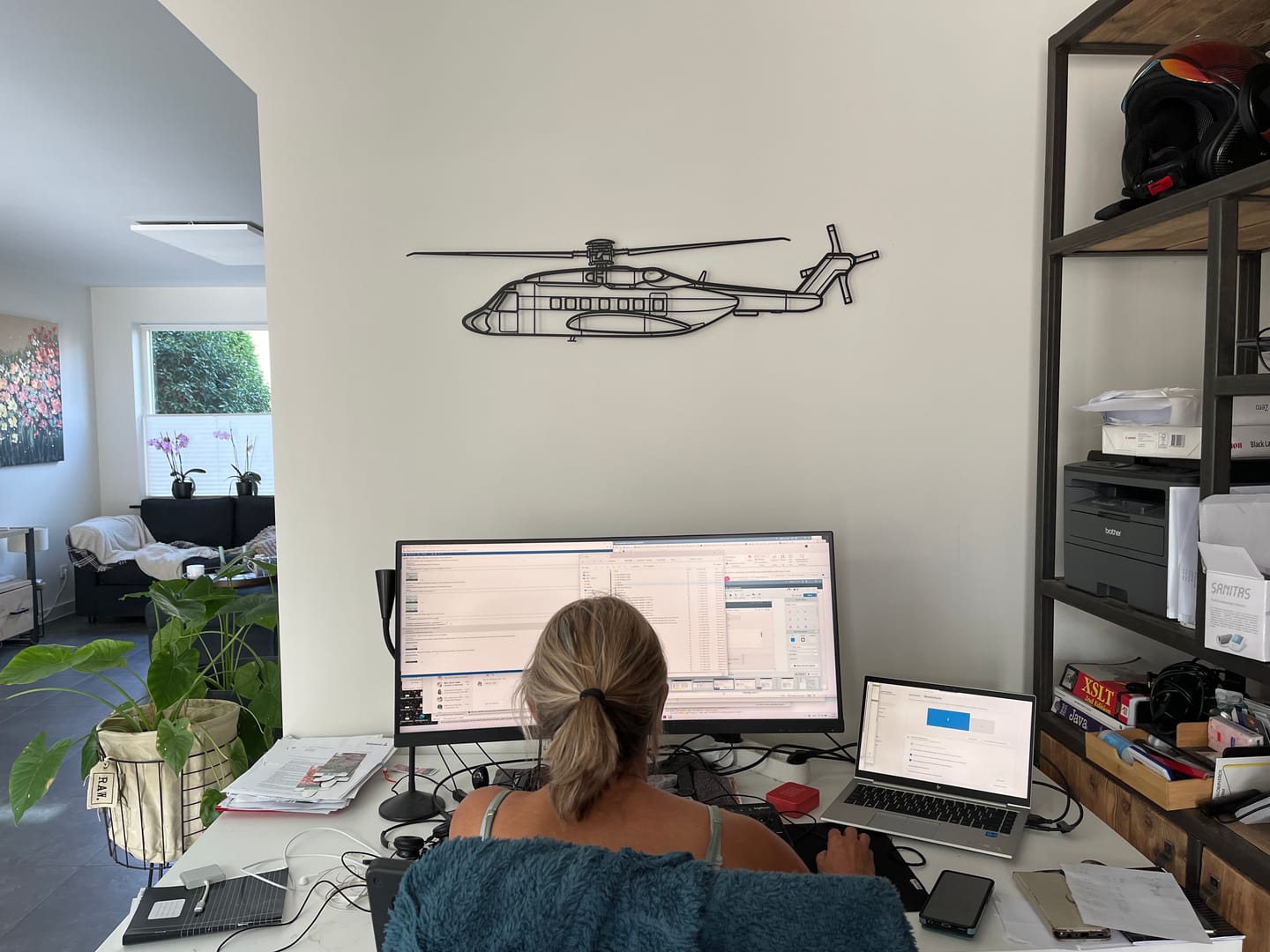 Customer photo review of S-92A Silhouette Metal Wall Art