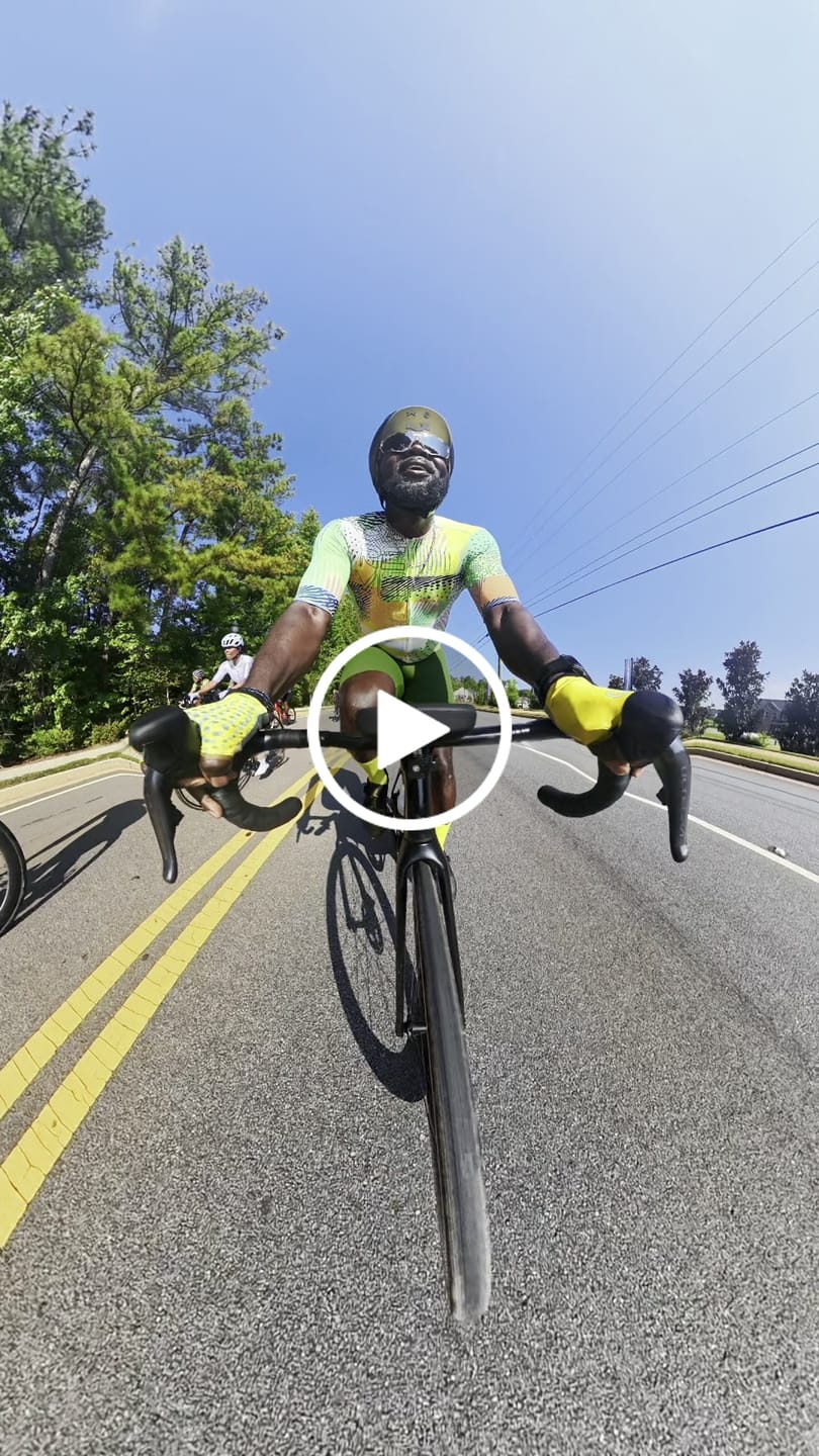 Customer video review of MOTIGREEN JERSEY