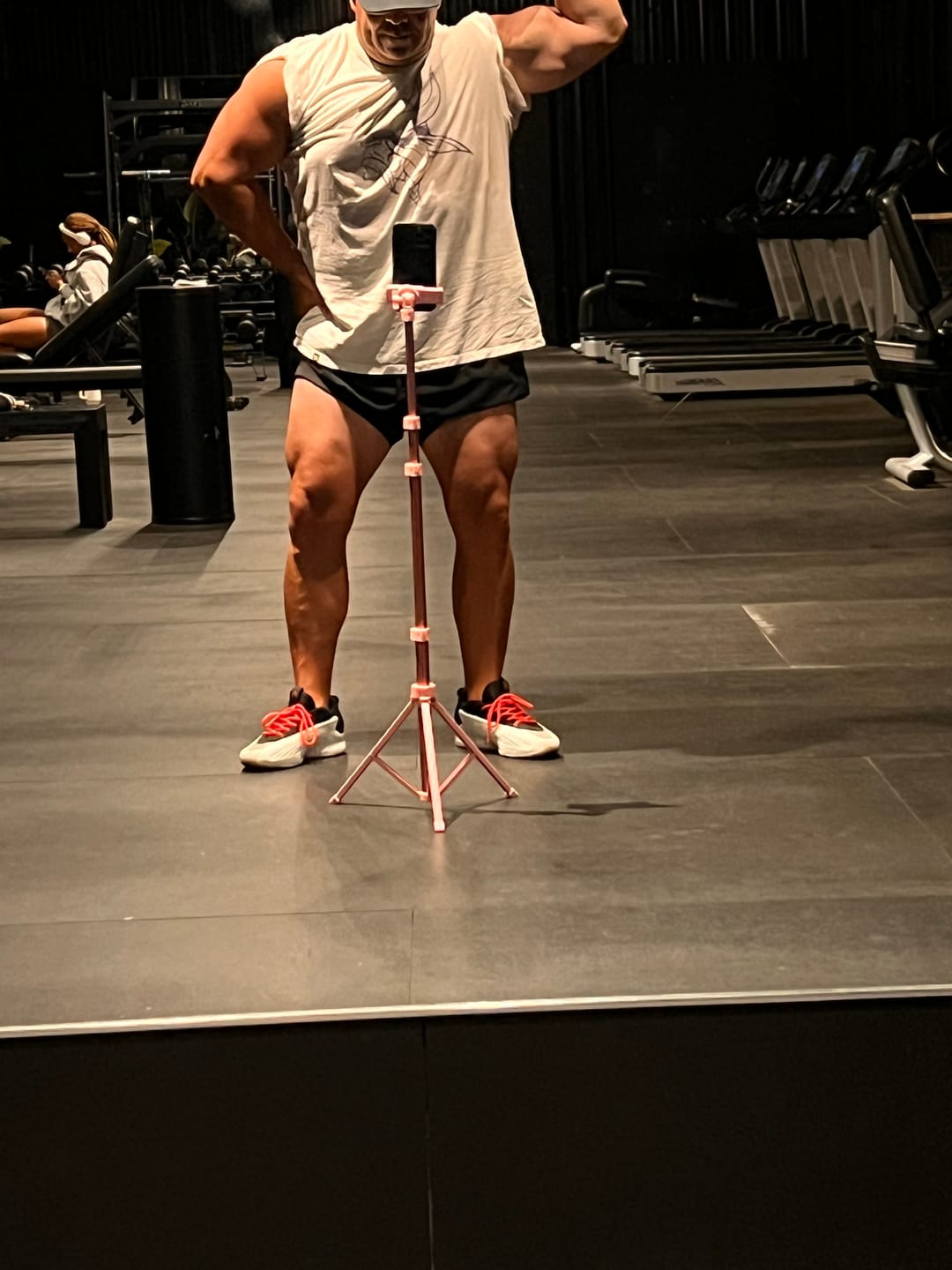 Customer photo review of 4009 - Golds Gym Ringer Tees