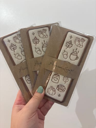Customer photo review of Autumn Icons Embroidered Bookmark