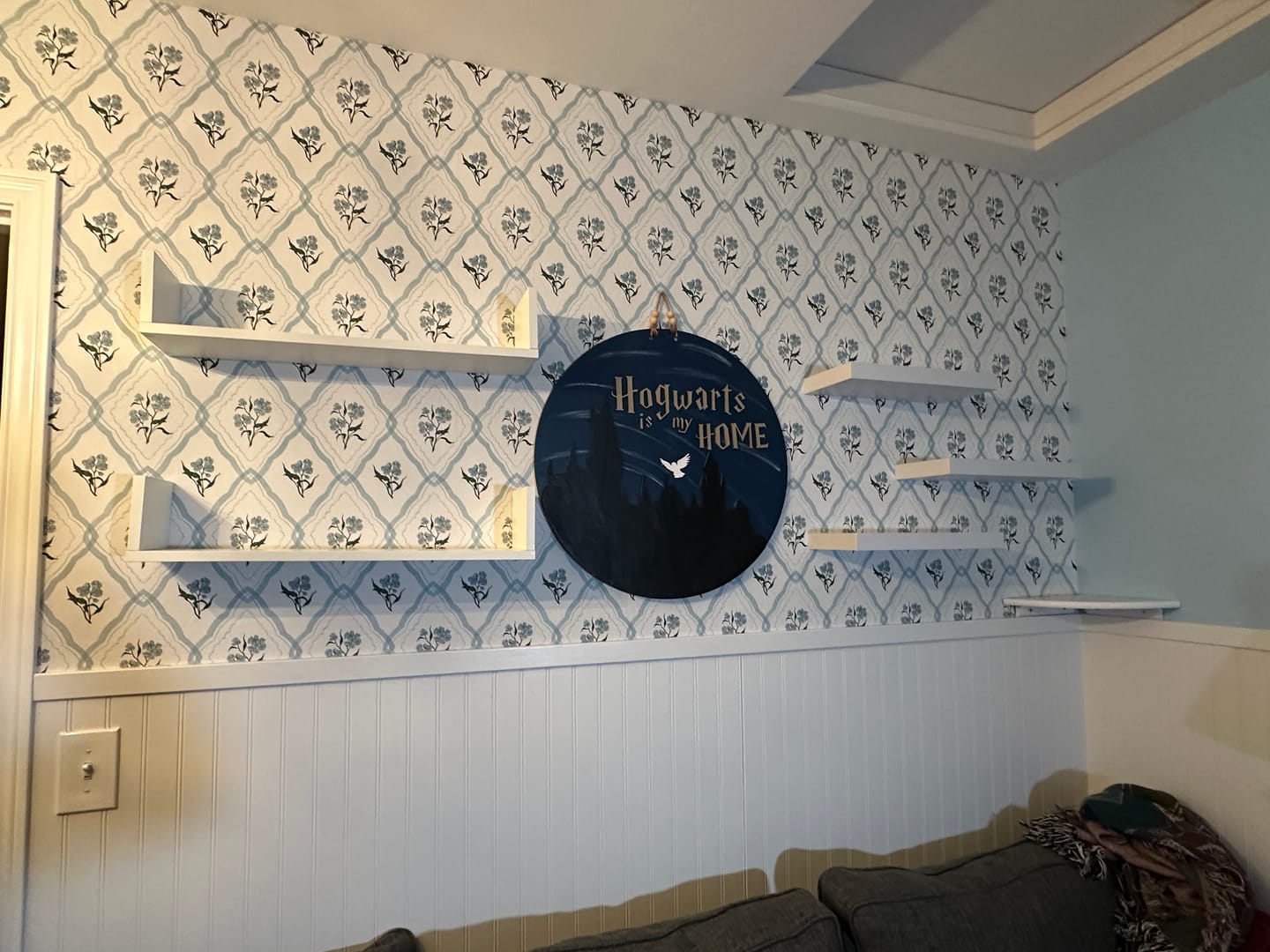 Customer photo review of Jacqueline Wallpaper by Jensen Lang x Aubrey Fairchild