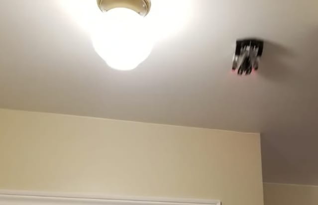 Customer photo review of 壁！天井！360°ドリフトミニカー