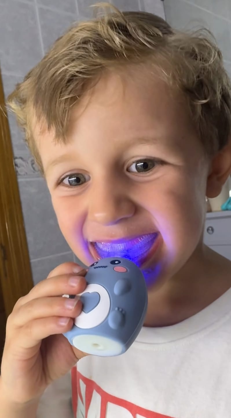 Customer photo review of Lavio gyerek fogkefe