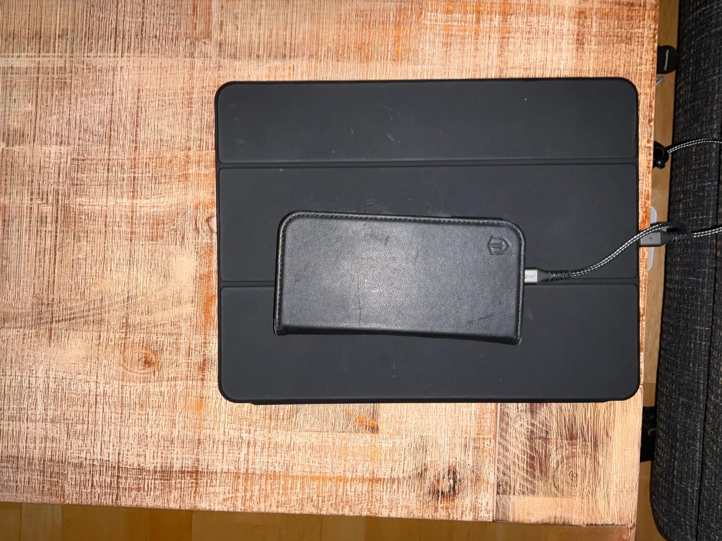 Customer photo review of Dual USB-C auf USB-C Textilkabel mit Metallsteckern