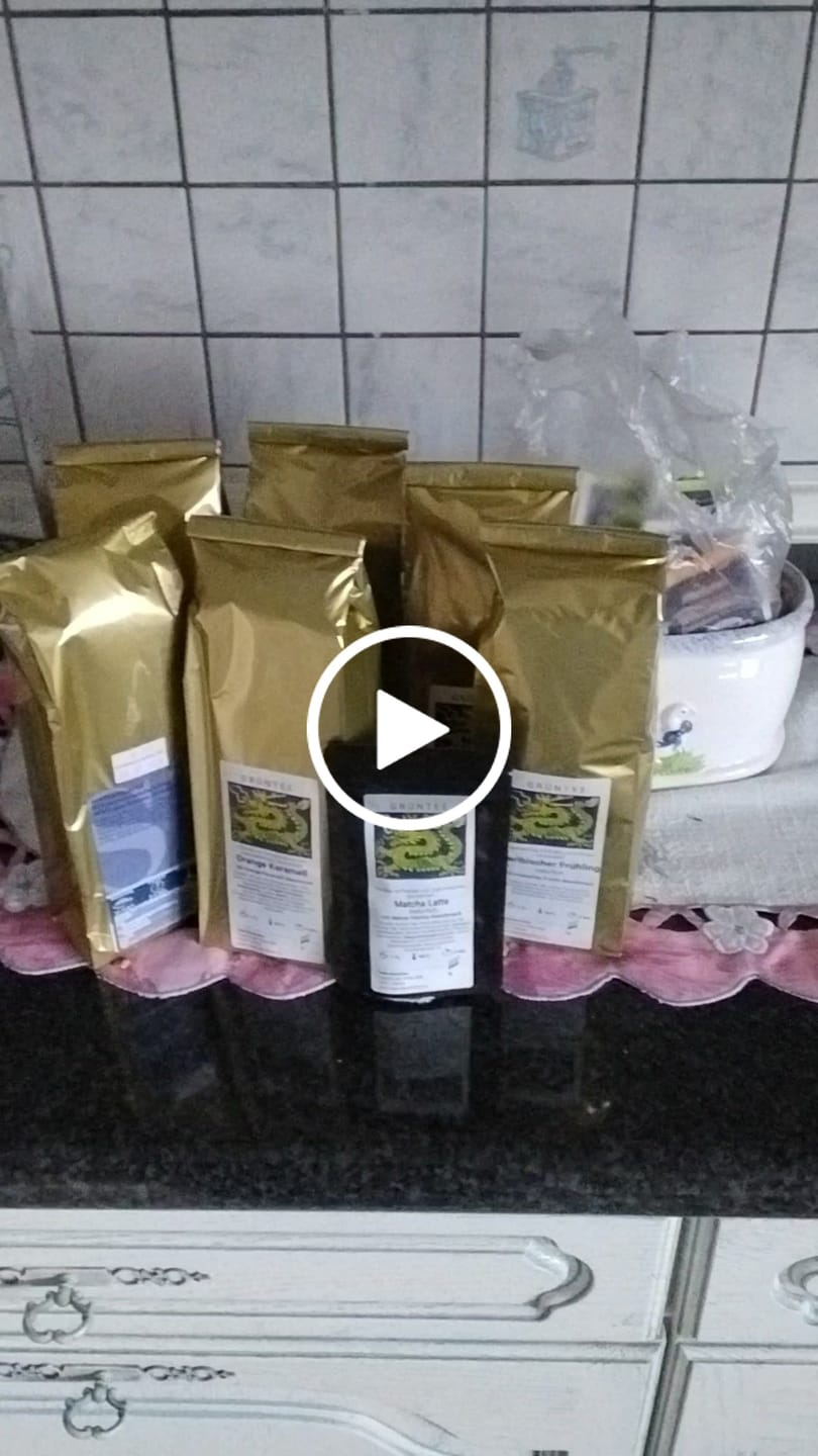 Customer video review of Schwarzer Tee „Wildkirsche“