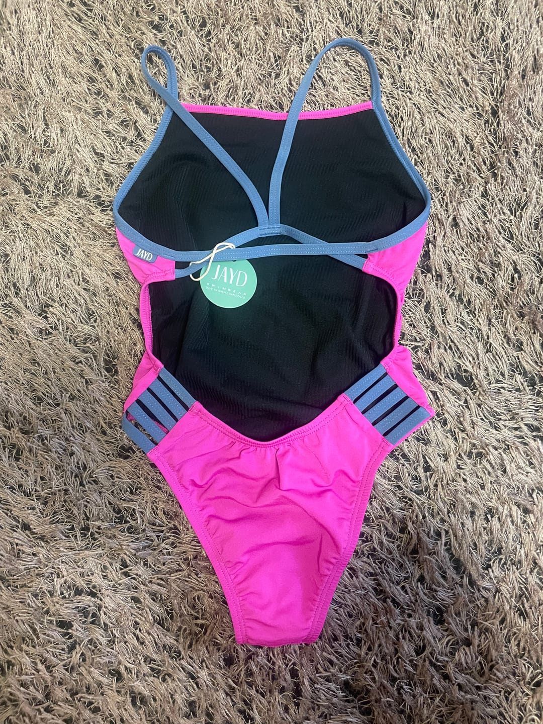 Customer photo review of LENNOX ONE PIECE - Orchid | Storm