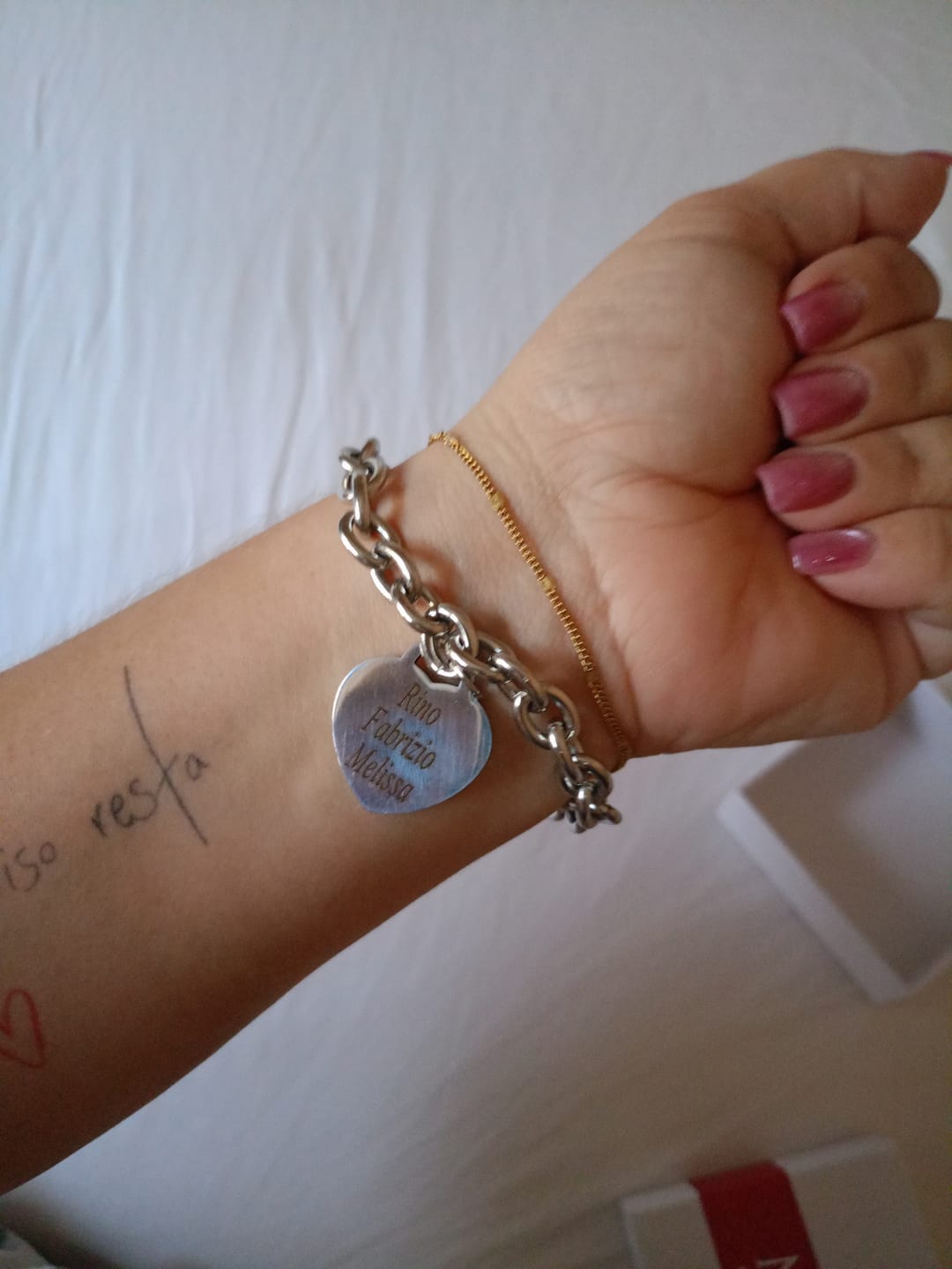 Customer photo review of Bracciale con Cuore Personalizzato - Lovely