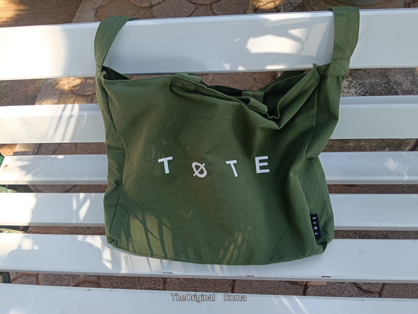 Customer photo review of Khaki Green TØTE Bag