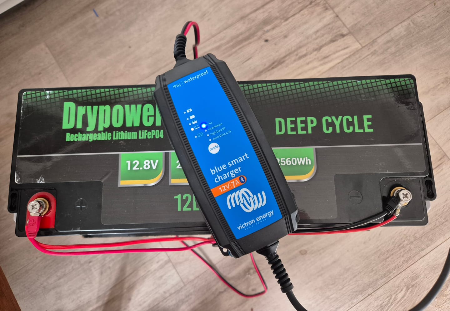 Customer photo review of Victron | Blue Smart IP65 Battery Charger 230V