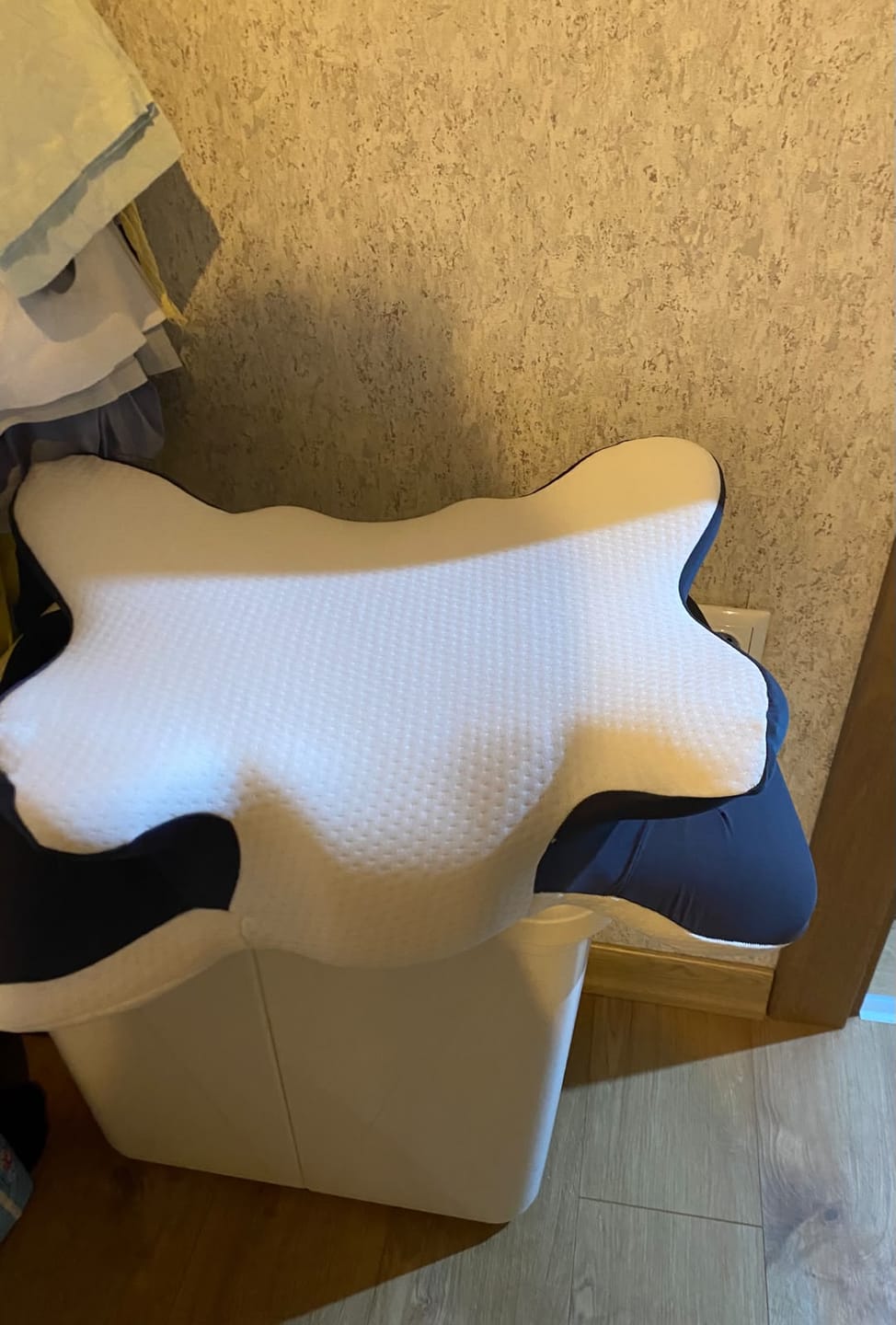 Customer photo review of Timoties Ortopedik Visco Boyun Yastığı