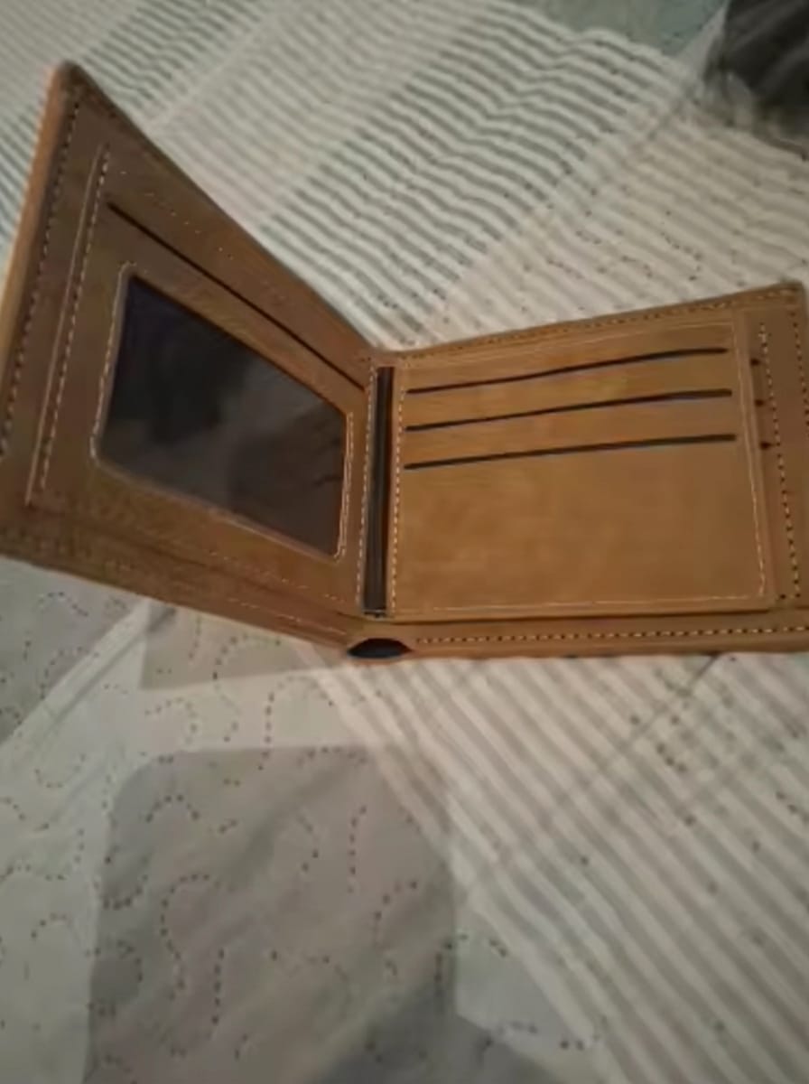 Customer photo review of Cartera Dragon Ball