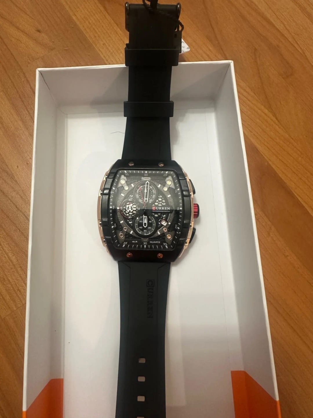 Customer photo review of CURREN 8442 Luxury Sport Watch