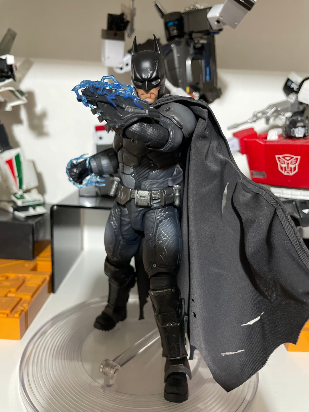 Customer photo review of Batman: Arkham Origins - Batman (Battle Damaged Version) Action Figure