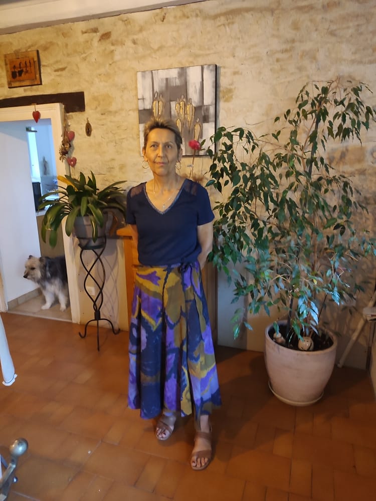 Customer photo review of Jupe portefeuille Marie viscose/nylon "Folie Végétale"