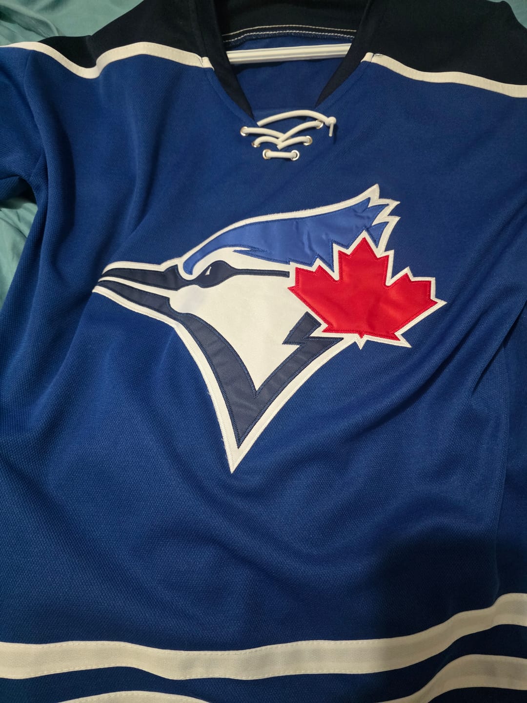 Customer photo review of Blue Jays Ernie Clement Hockey Jersey (Giveaway Version) - 2026
