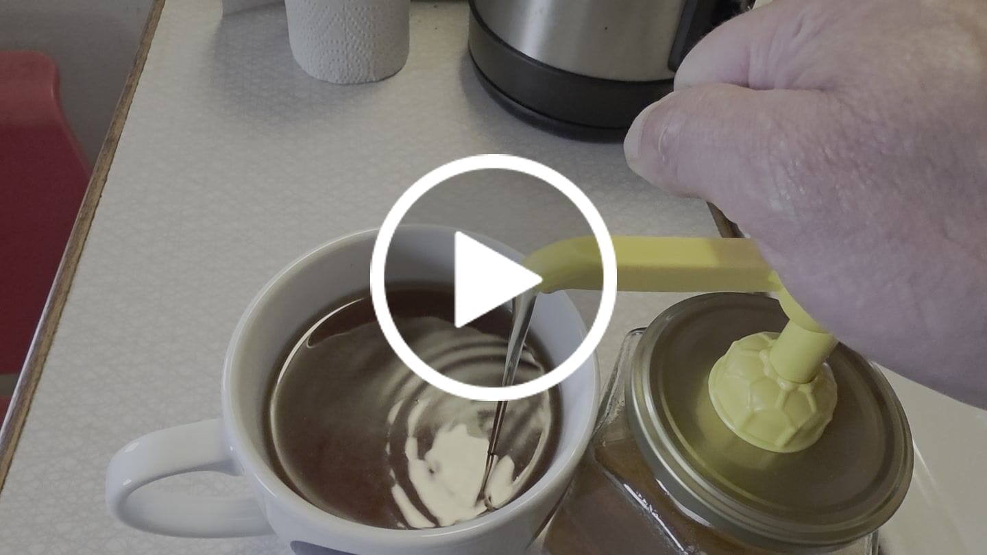 Customer video review of Flytande honung 2 kg (4×500 g) – Svensk RAW honung