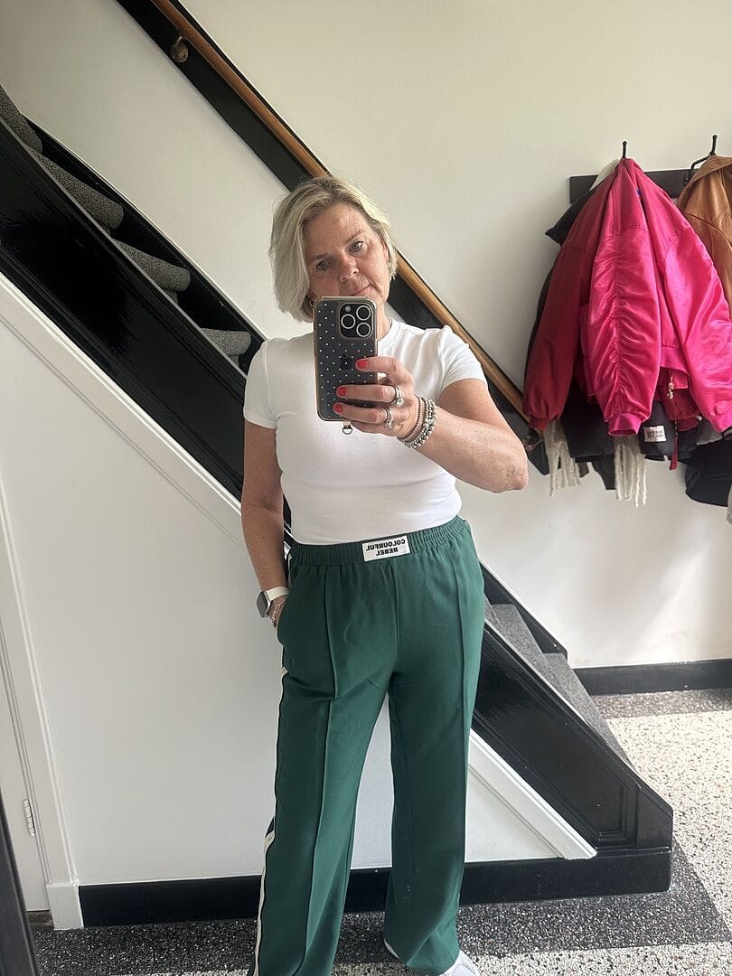 Customer photo review of Vella Sport Pants | Green