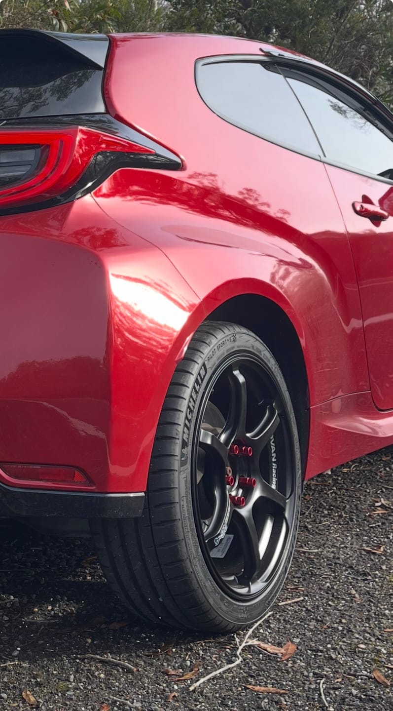 Customer photo review of VOSTA BLOX Forged Open-ended Lug Nuts