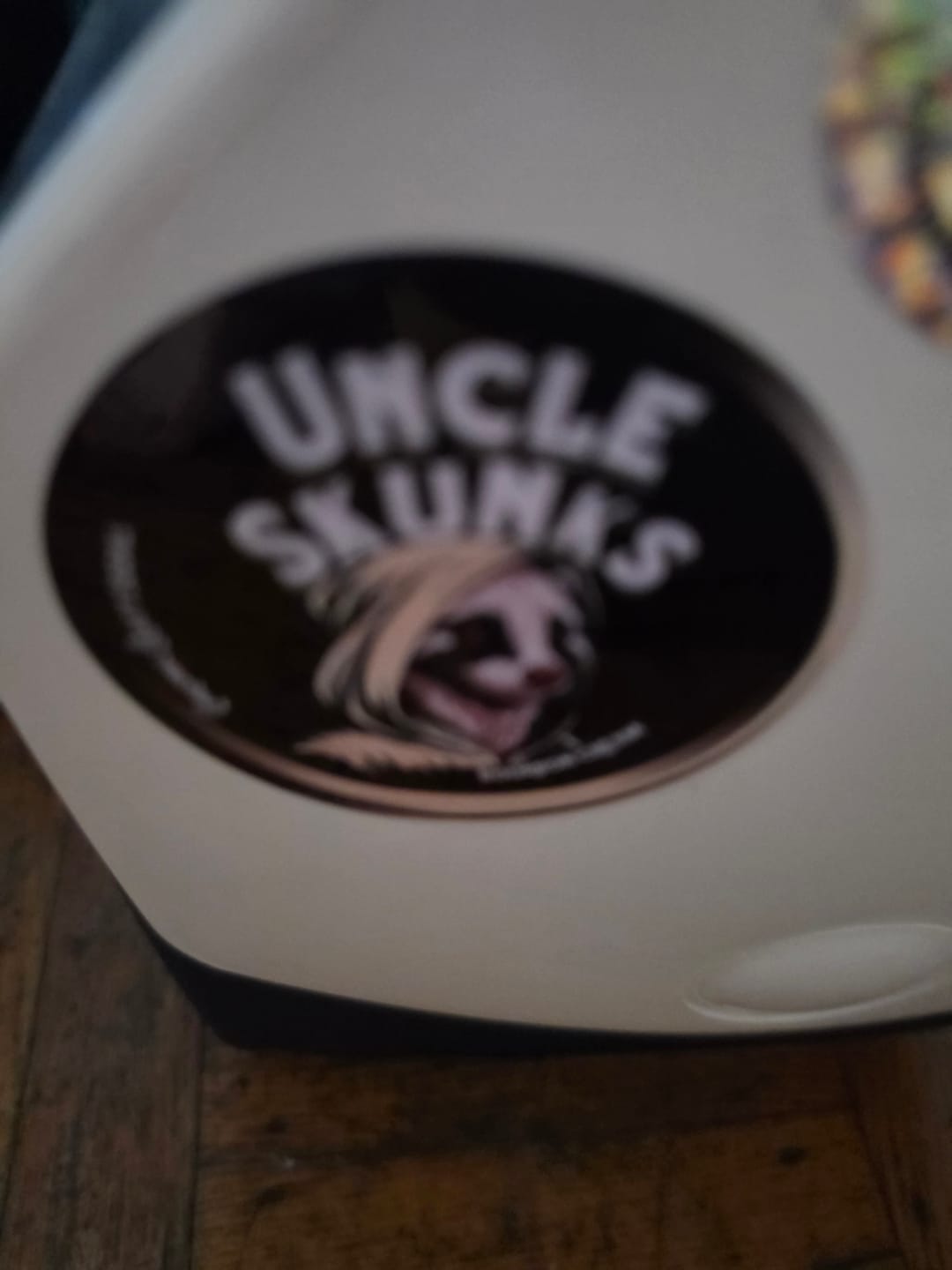 Customer photo review of Round Flavor Sticker