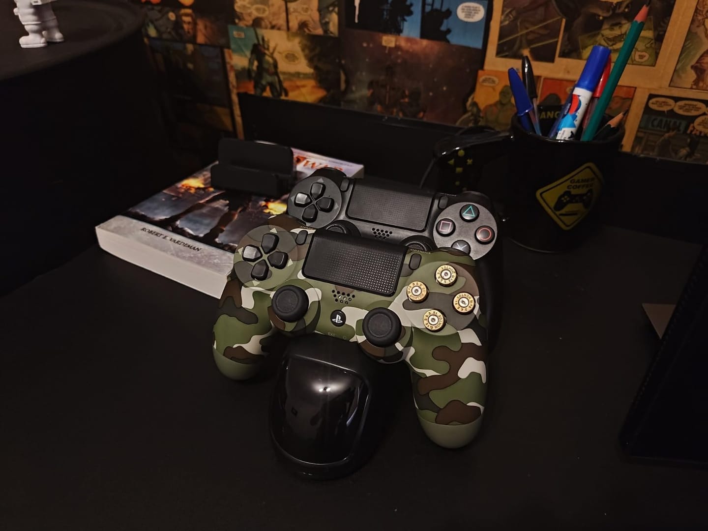 Customer photo review of Sony Manette sans fil PS4 Dualshock – Édition Camouflage