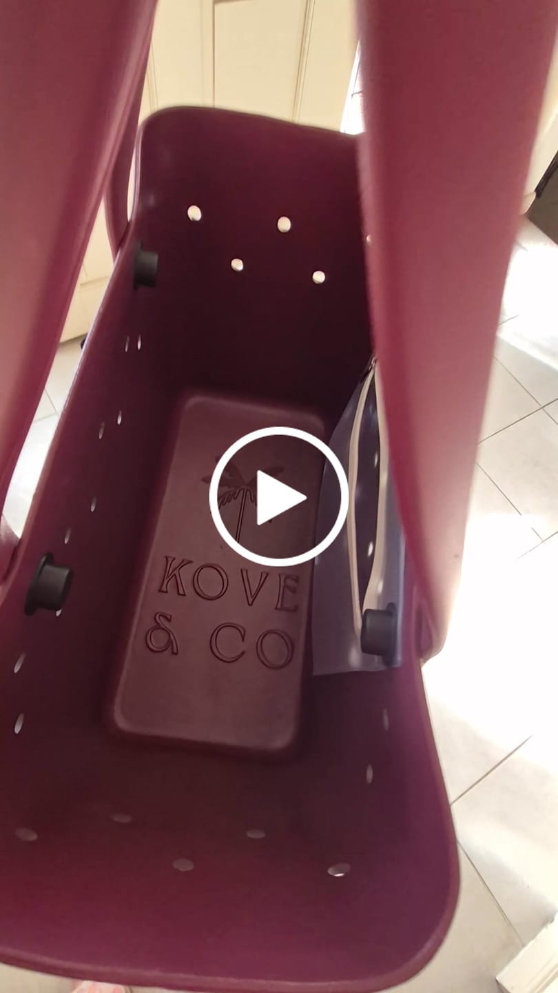 Customer video review of Maxi Tribe Bag in Cherry Cola