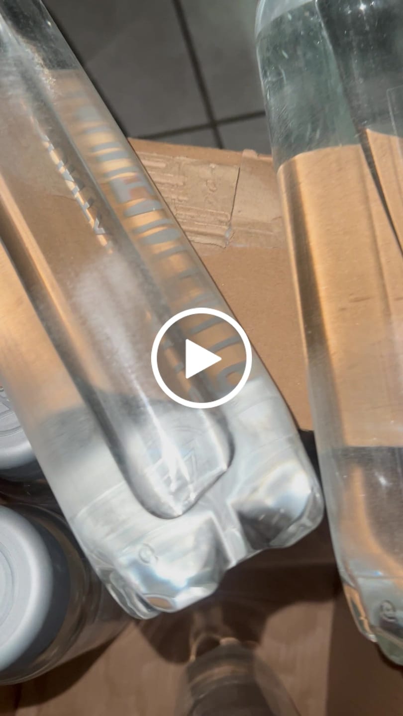 Customer video review of Signature PET 1L - Sparkling Mineral Water