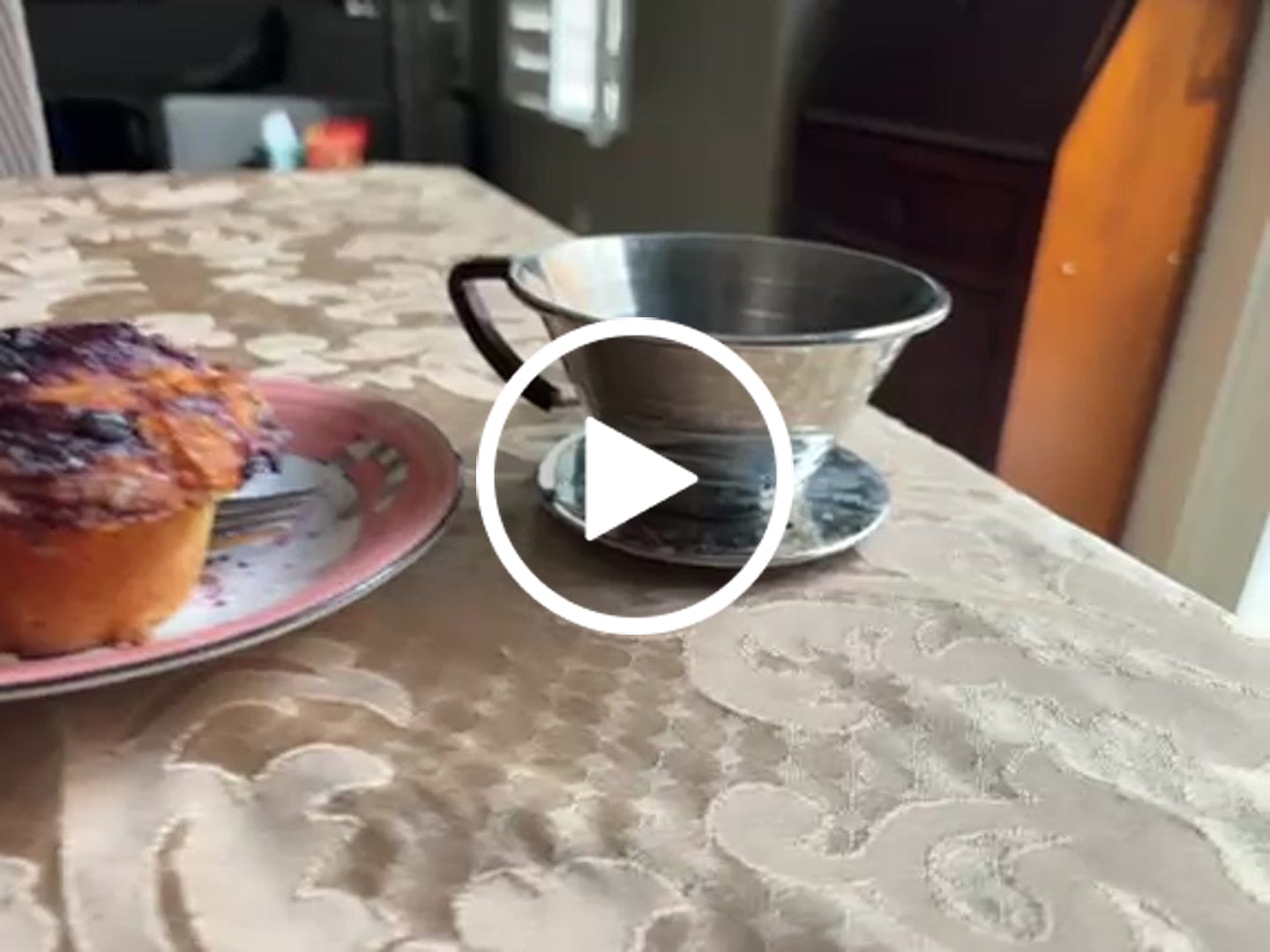 Customer video review of Kalita Wave 185 Stainless Steel Coffee Dripper