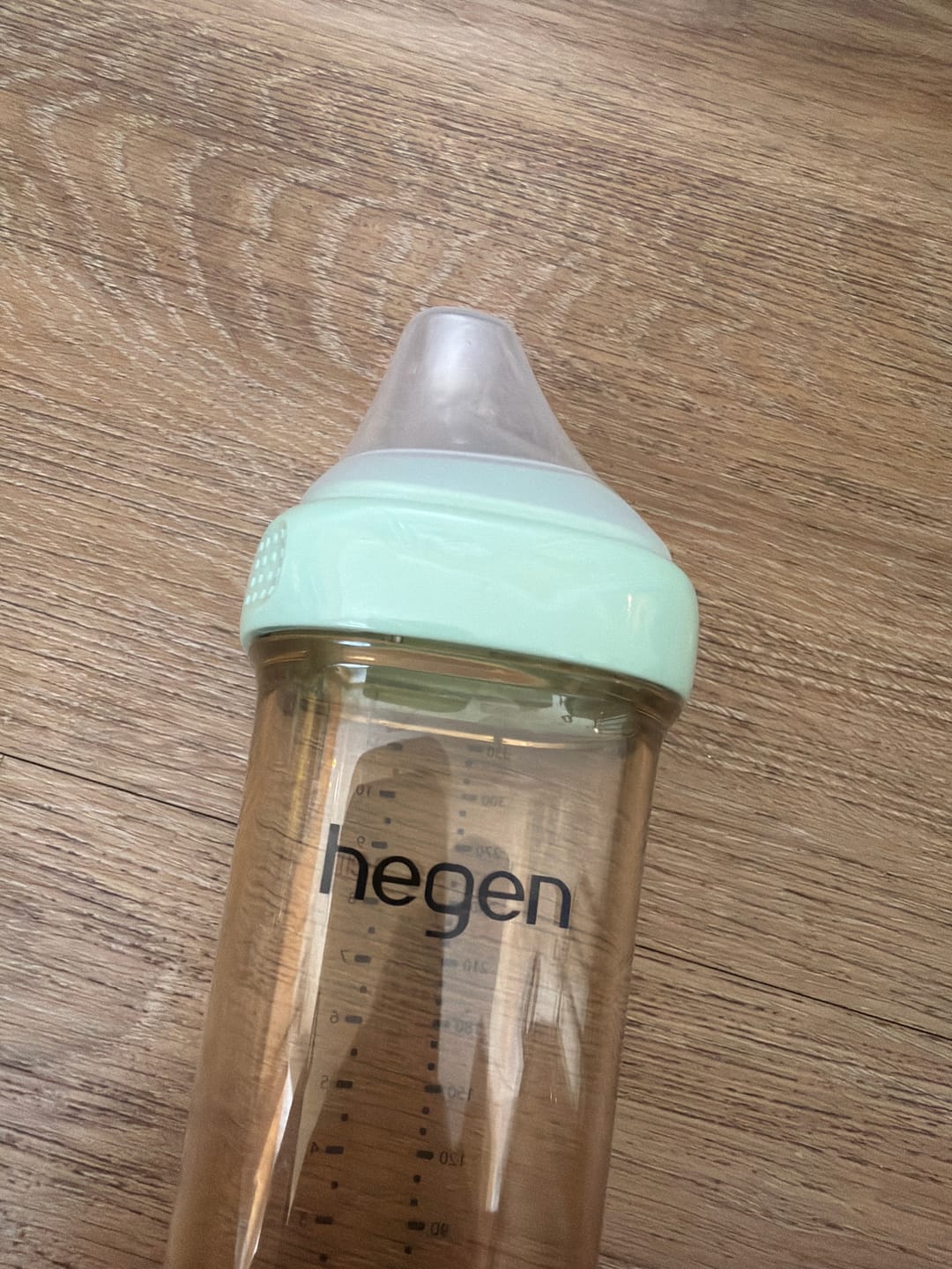 Customer photo review of Hegen Nipple Medium Flow, 2-Pack (3 to 6 months)