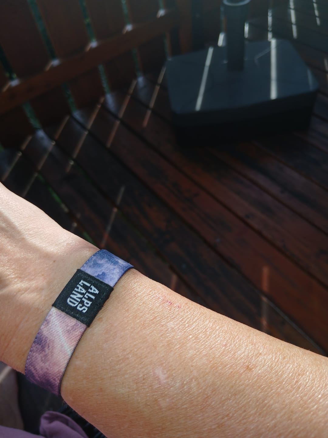 Customer photo review of Mach dein Ding - Elastisches Armband
