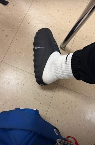 Customer photo review of Sweat Comme Des Garçons - Noir