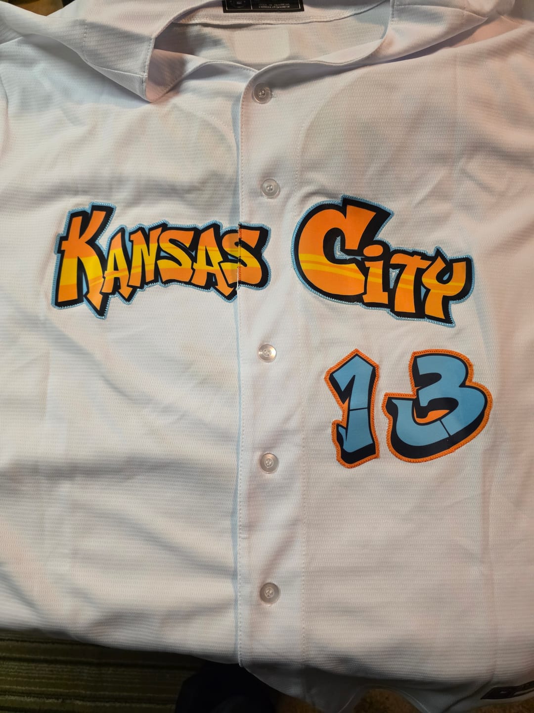 Customer photo review of Men’s Kansas City ‘Graffiti Crown Drop Edition’ Vapor Premier Limited Jersey