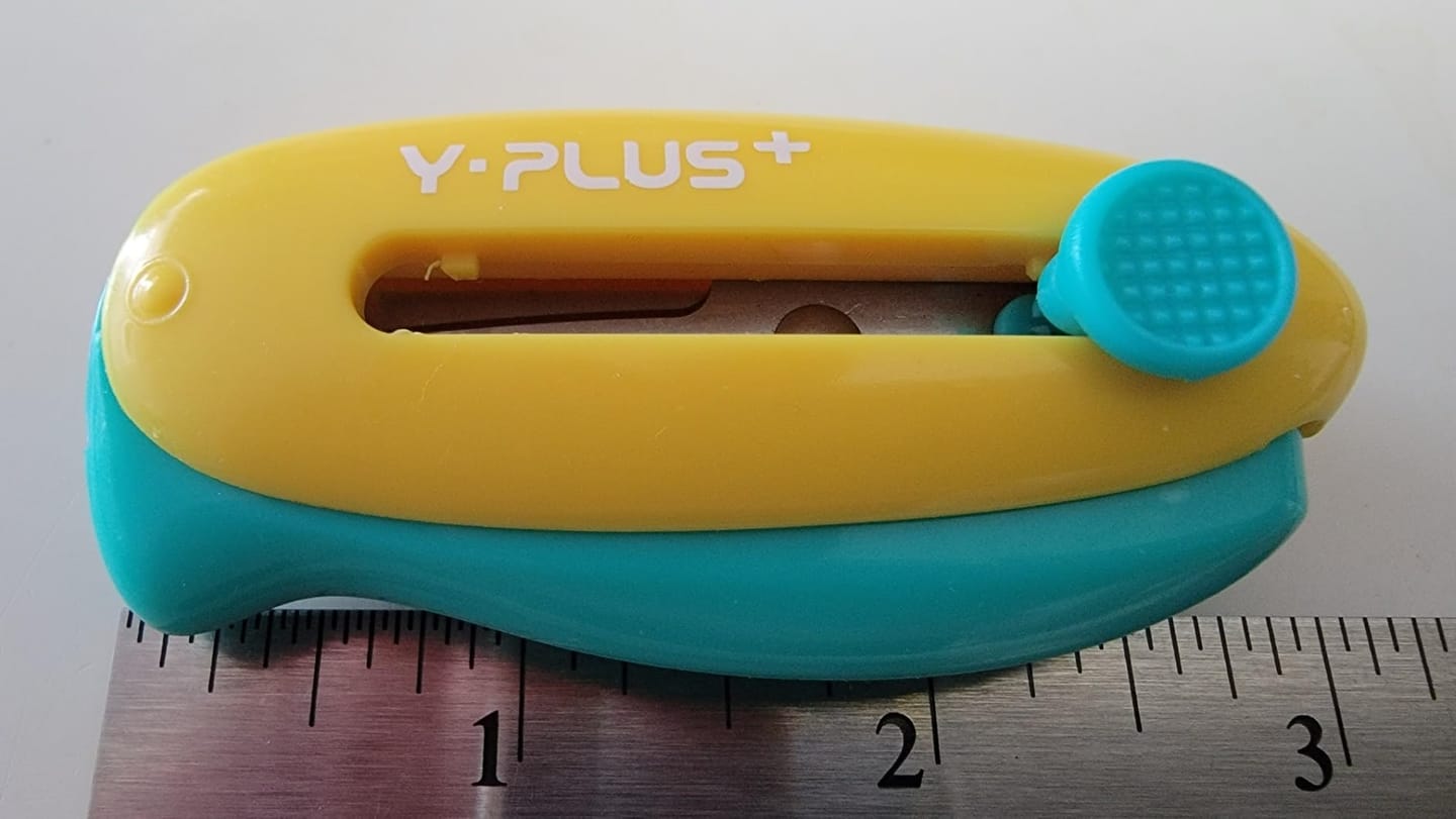 Customer photo review of Toddler Scissors