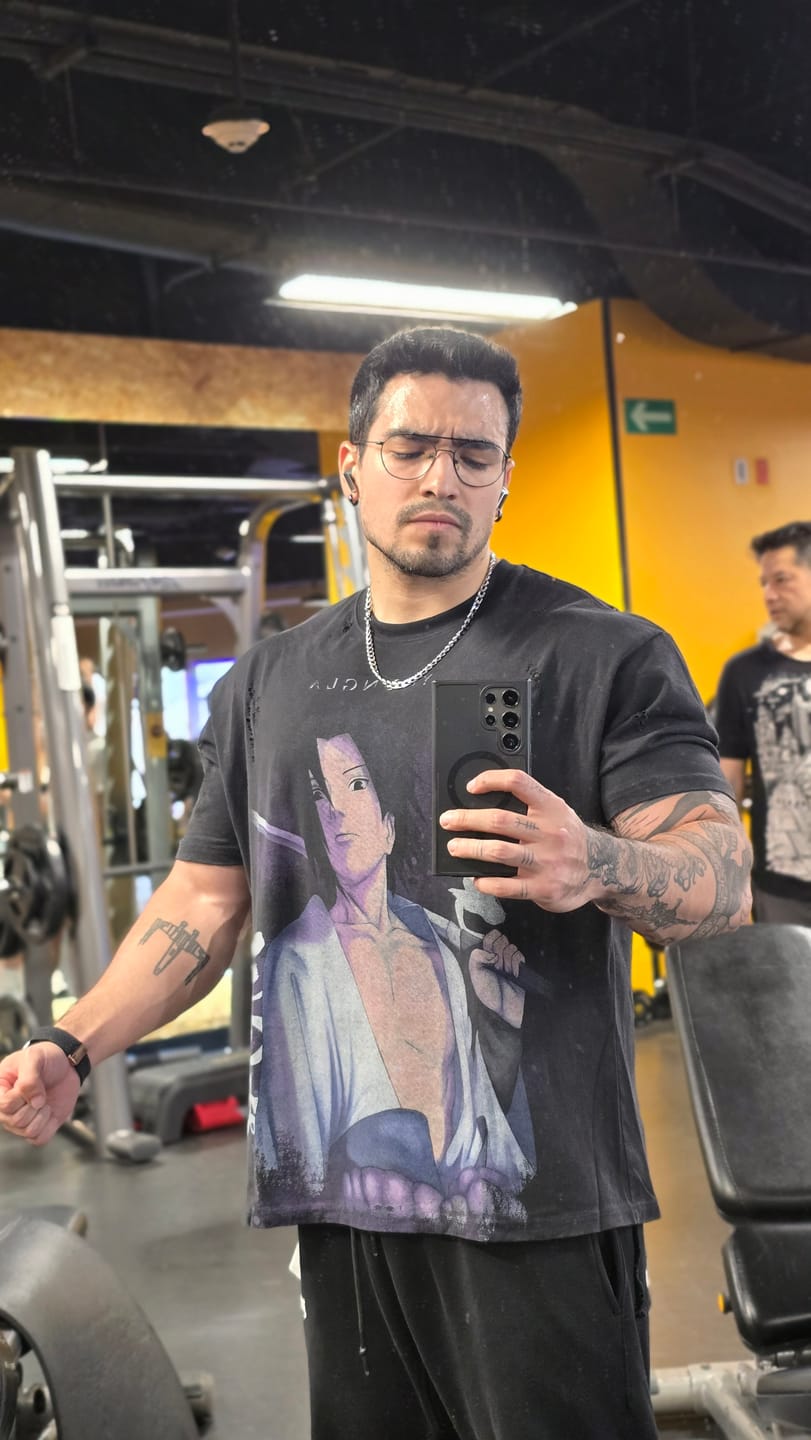 Customer photo review of 4318 - Naruto Distressed Tees