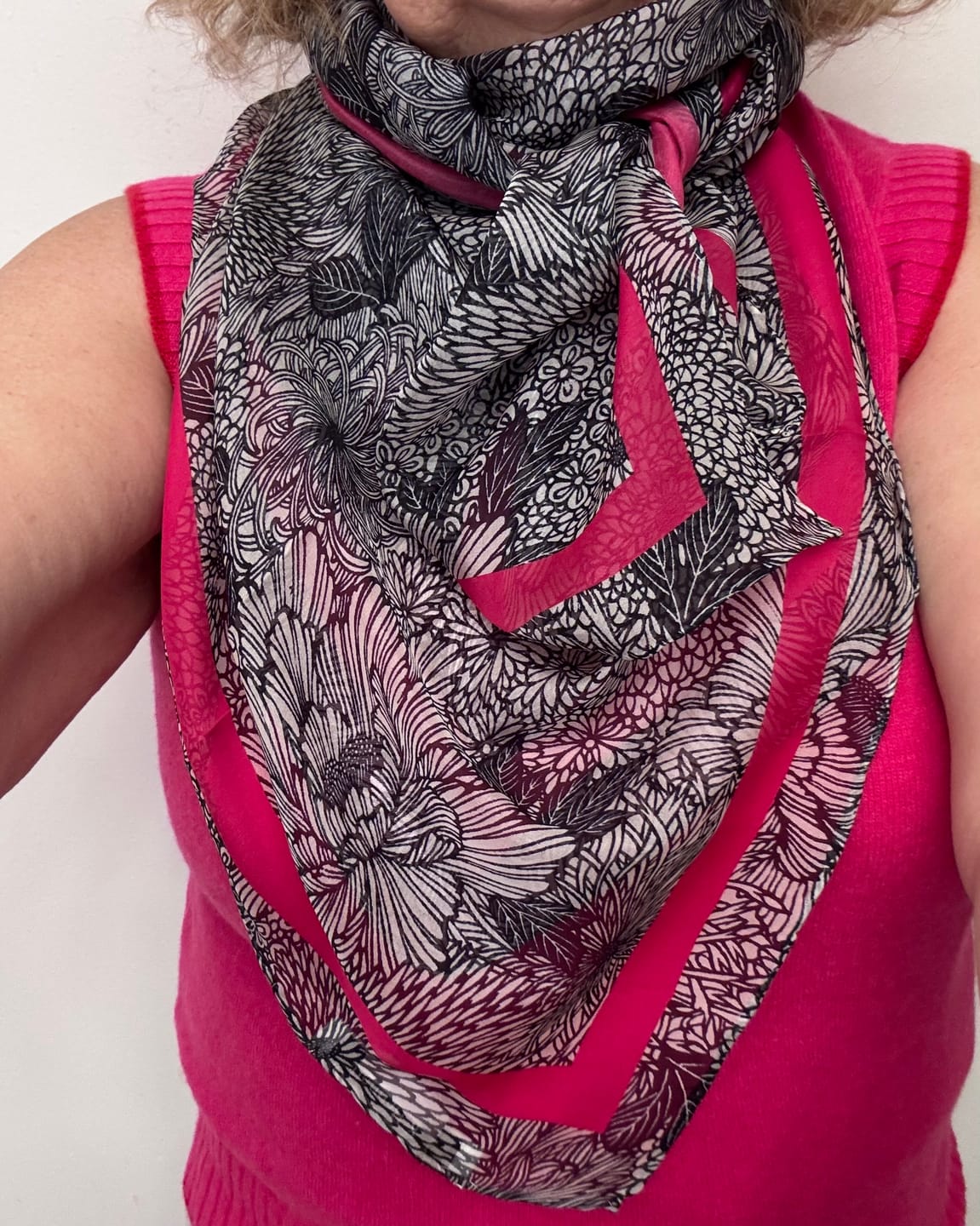 Customer photo review of Brand New Hot Pink and Red Cashmere V Neck Tank Top Medium UK 12-14