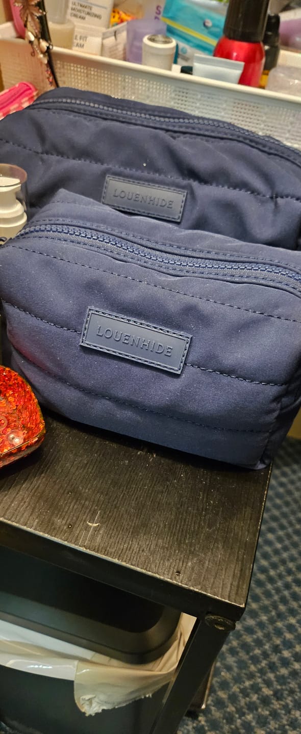 Customer photo review of Santi Makeup Bag - Navy
