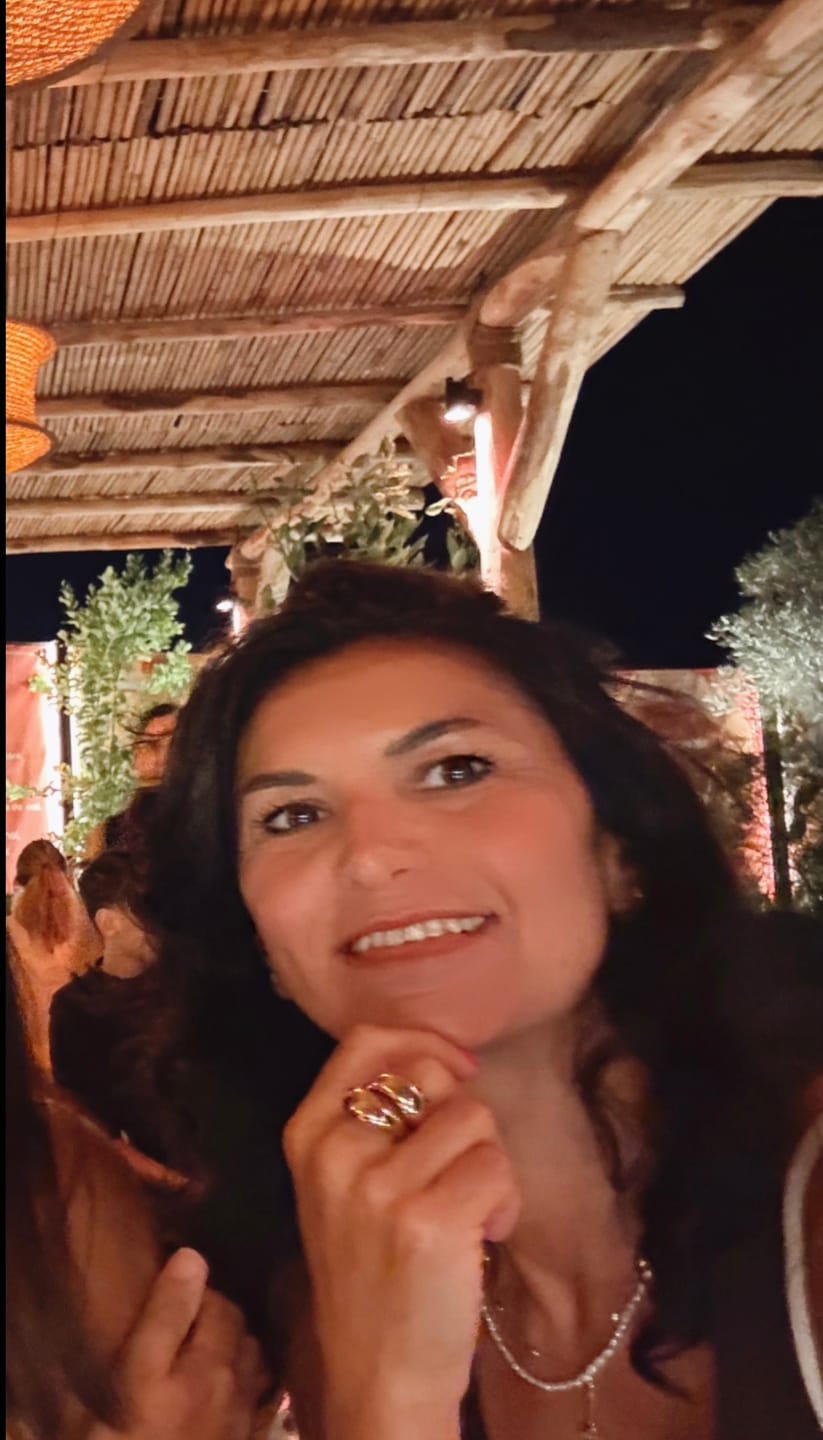 Customer photo review of Anello Contrarié Lucido