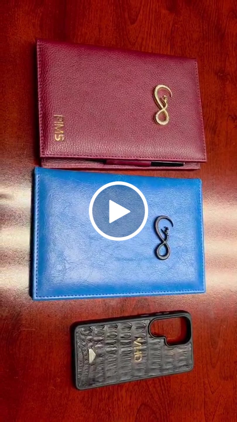 Customer video review of Libreta "The Journal" - Burgundy