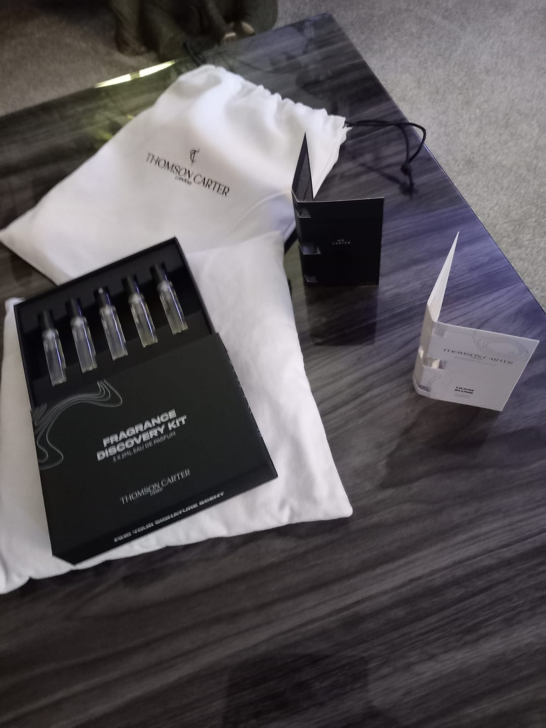 Customer photo review of Fragrance Discovery Kit | 5x 2ml | Eau de Parfum